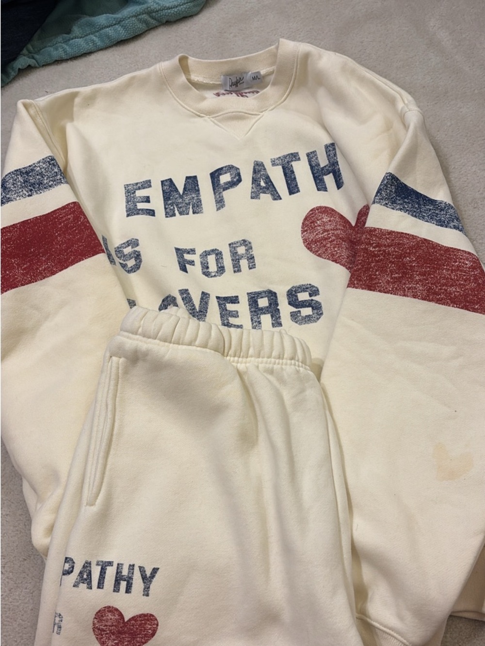 Cream Empath is for lovers set